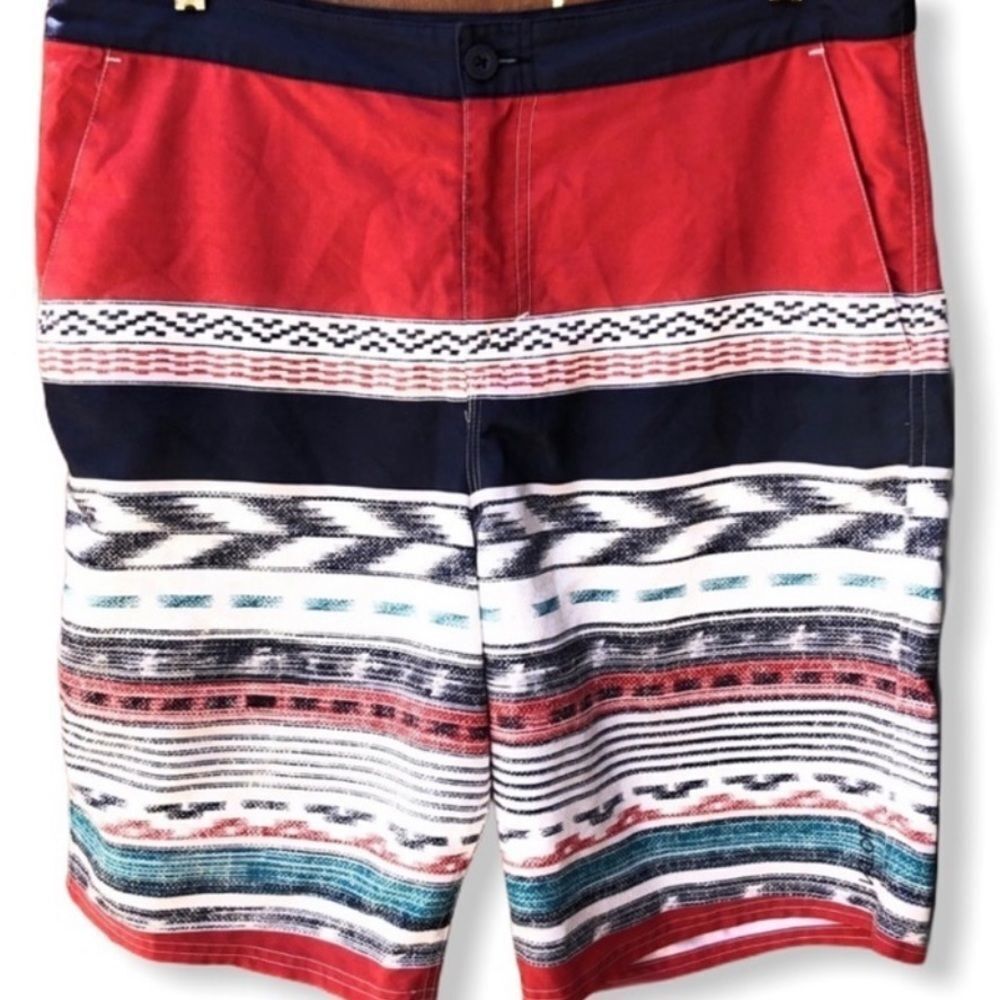 Valor Hybrid Board Shorts